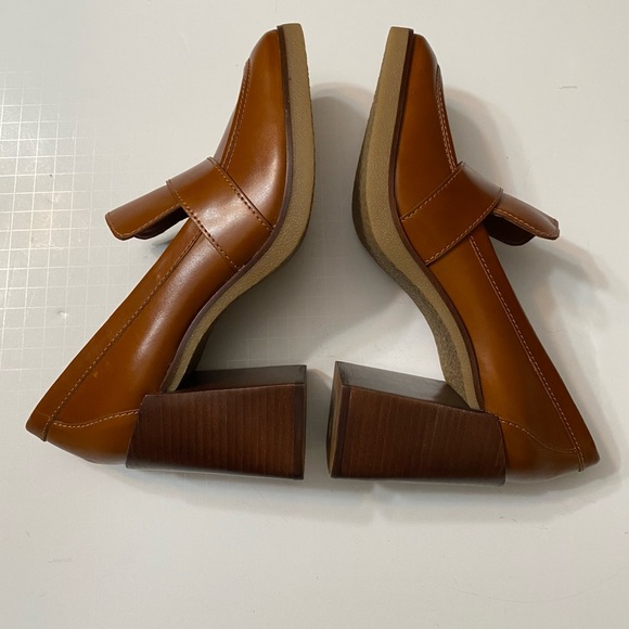 Vince Camuto Ezerna Stacked Heel Loafers Birch color Women’s Size 8.5M - Picture 6 of 11